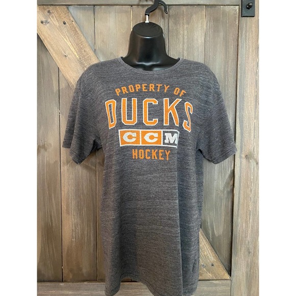 Anaheim Ducks T-shirt - Picture 1 of 6